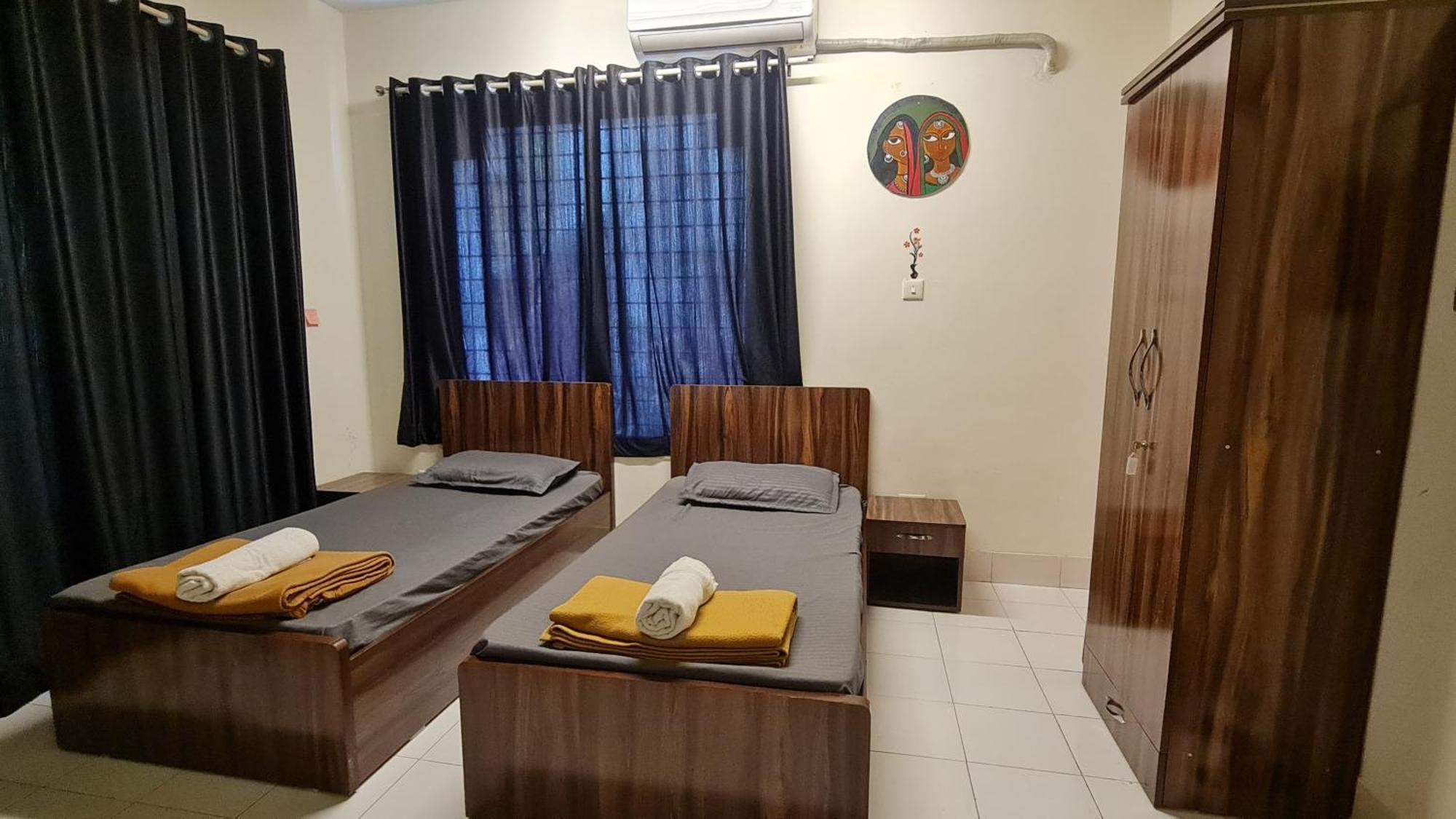 Rostel Backpackers Hostel Пуне Екстер'єр фото