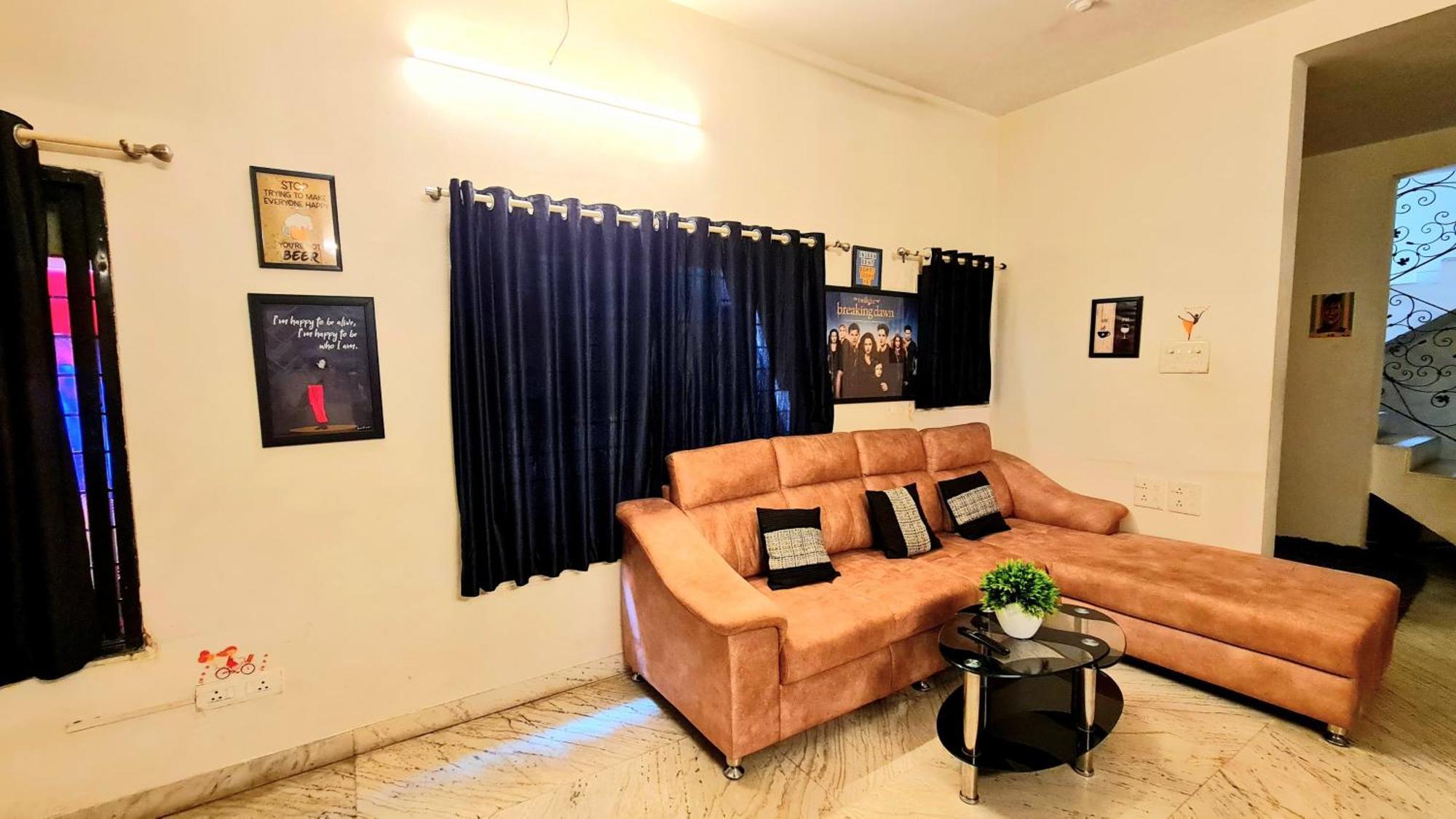 Rostel Backpackers Hostel Пуне Екстер'єр фото
